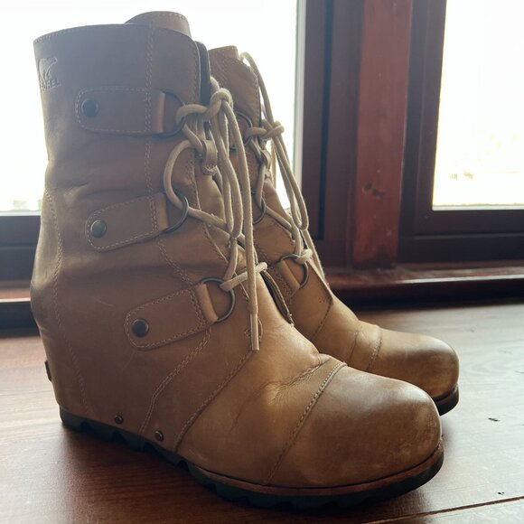 Sorel Joan of Arctic Wedge Lace-Up Boots - Picture 2 of 3